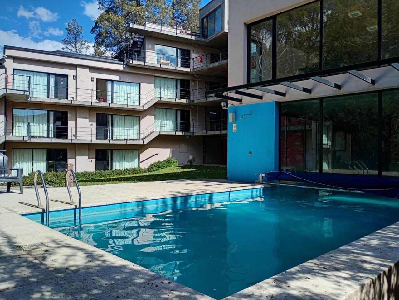 El Oasis Apart Hotel San Martín de los Andes Eksteriør bilde