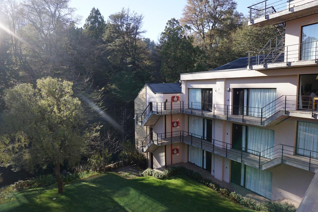 El Oasis Apart Hotel San Martín de los Andes Eksteriør bilde