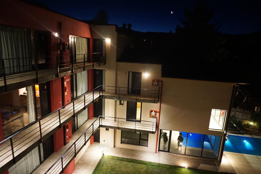 El Oasis Apart Hotel San Martín de los Andes Eksteriør bilde